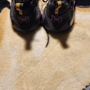Under Armour Phantom HOVR shoes